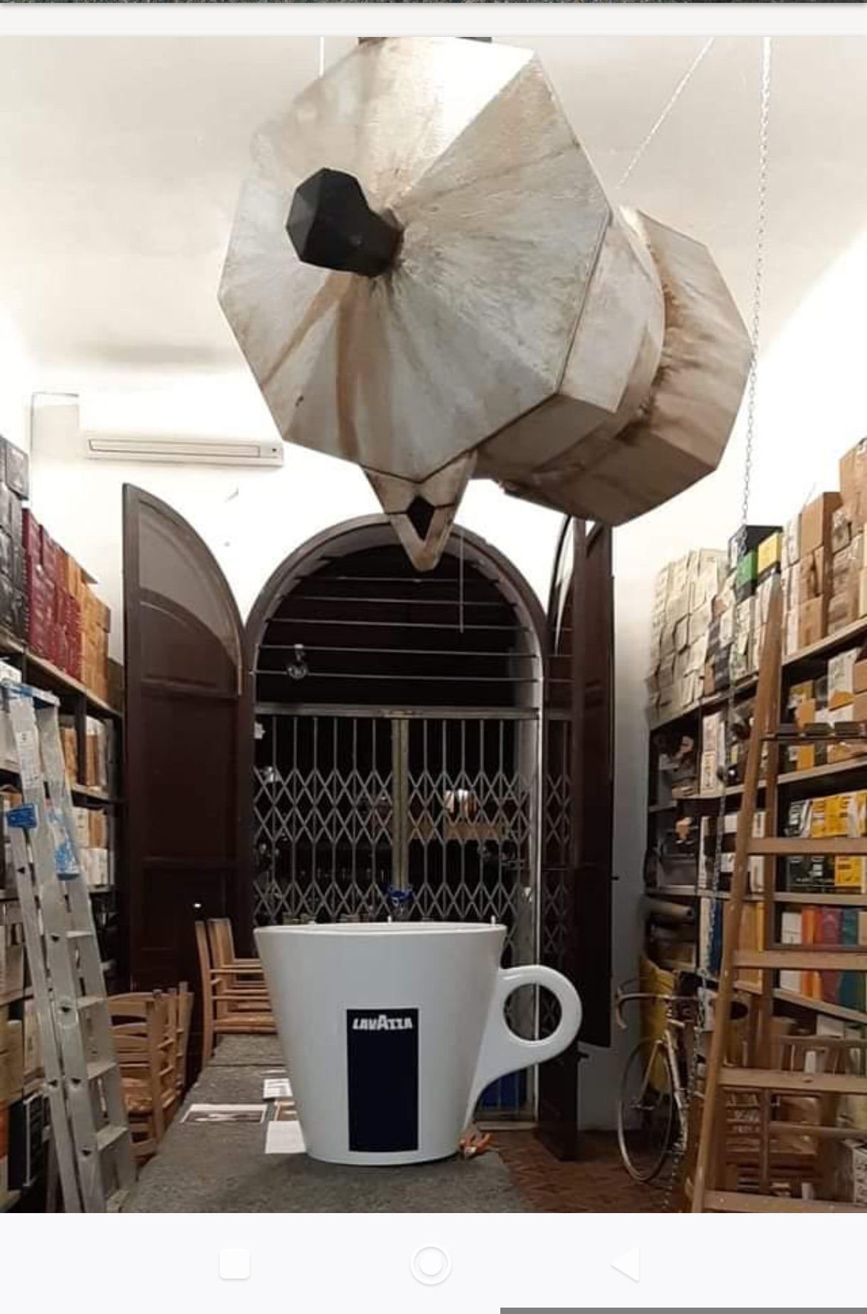 Progetto gigantografia Lavazza chiedere preventivo